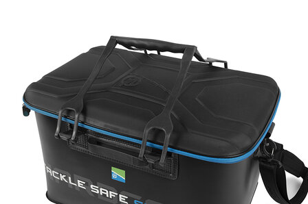 Preston Hardcase tackle safe