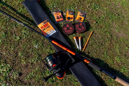 Guru 10&#039; Float rod &amp; reel combo