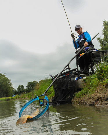 Preston MATCH LANDING NET 18 inch