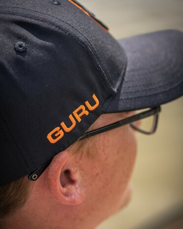 GURU Black 3D cap / pet