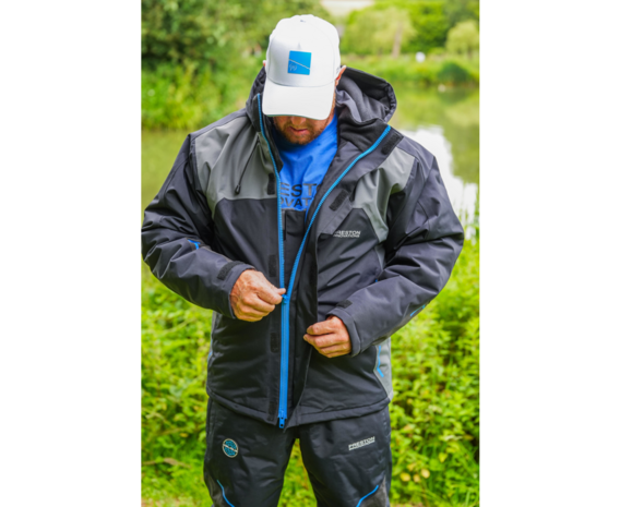 NEW ! - Preston CELCIUS SUIT 